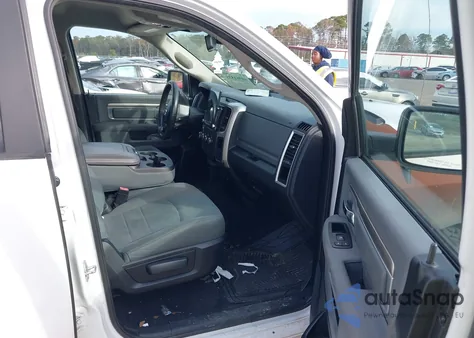 2016 Ram 1500 Slt z USA, uszkodzony, nr VIN 1C6RR6GG6GS299521